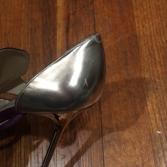 WILL BE DONATED 3/19 - Jimmy Choo Tarine - Picture 5 of 8